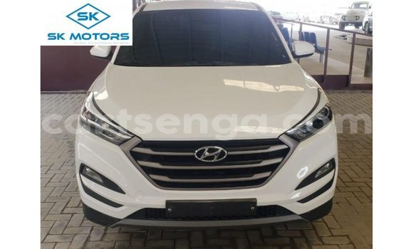 Acheter Import Voiture Hyundai Tucson Blanc à Import - Dubai, Hhohho Acheter Import Voiture Hyundai Tucson Blanc à Import - Dubai, Hhohho