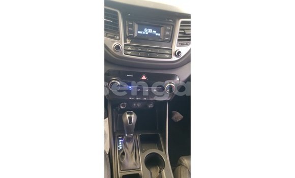 Acheter Import Voiture Hyundai Tucson Blanc à Import - Dubai, Hhohho Acheter Import Voiture Hyundai Tucson Blanc à Import - Dubai, Hhohho