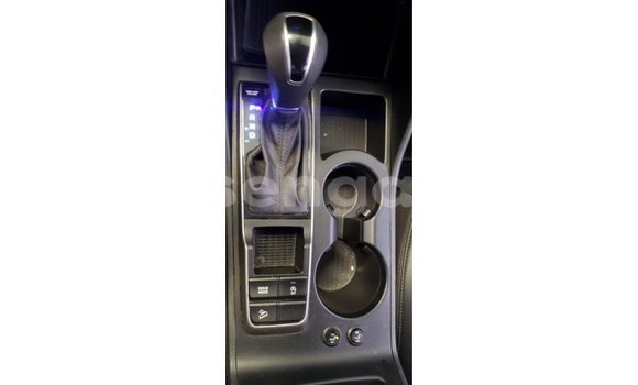 Acheter Import Voiture Hyundai Tucson Blanc à Import - Dubai, Hhohho Acheter Import Voiture Hyundai Tucson Blanc à Import - Dubai, Hhohho