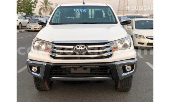 Acheter Import Voiture Toyota Hilux Blanc à Import - Dubai, Hhohho Acheter Import Voiture Toyota Hilux Blanc à Import - Dubai, Hhohho