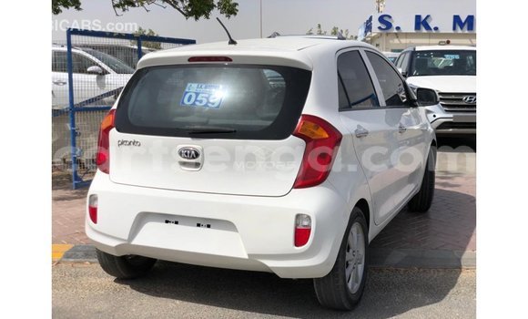 Nunua Imported Kia Picanto White Gari ndani ya Import - Dubai nchini Hhohho Nunua Imported Kia Picanto White Gari ndani ya Import - Dubai nchini Hhohho