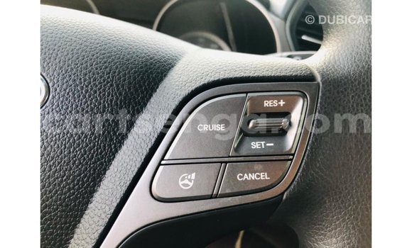 Nunua Imported Hyundai Santa Fe Black Gari ndani ya Import - Dubai nchini Hhohho Nunua Imported Hyundai Santa Fe Black Gari ndani ya Import - Dubai nchini Hhohho