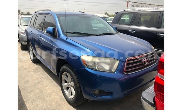 Nunua Imported Toyota Highlander Blue Gari ndani ya Import - Dubai nchini Hhohho Nunua Imported Toyota Highlander Blue Gari ndani ya Import - Dubai nchini Hhohho