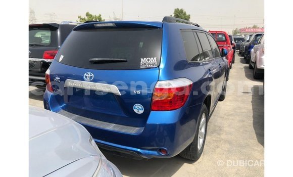 Nunua Imported Toyota Highlander Blue Gari ndani ya Import - Dubai nchini Hhohho Nunua Imported Toyota Highlander Blue Gari ndani ya Import - Dubai nchini Hhohho