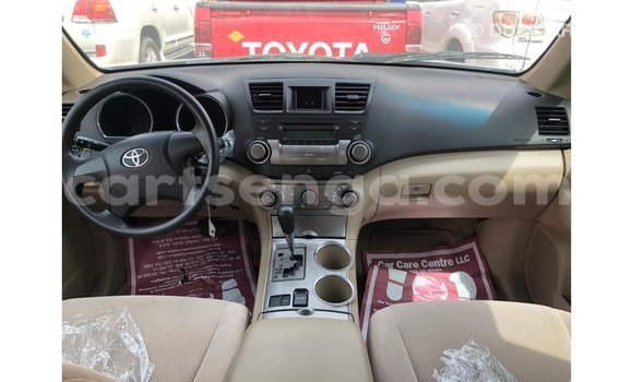Nunua Imported Toyota Highlander Blue Gari ndani ya Import - Dubai nchini Hhohho Nunua Imported Toyota Highlander Blue Gari ndani ya Import - Dubai nchini Hhohho