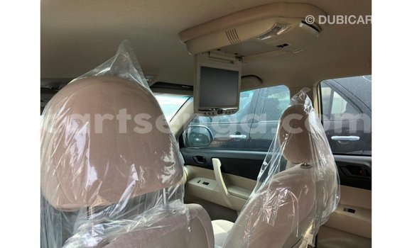 Nunua Imported Toyota Highlander Blue Gari ndani ya Import - Dubai nchini Hhohho Nunua Imported Toyota Highlander Blue Gari ndani ya Import - Dubai nchini Hhohho