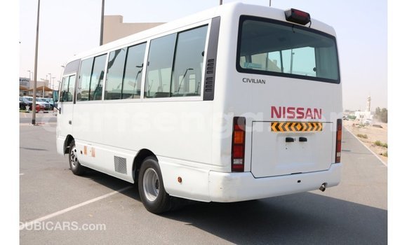 Buy Import Nissan Evalia White Truck in Import - Dubai in Hhohho Buy Import Nissan Evalia White Truck in Import - Dubai in Hhohho