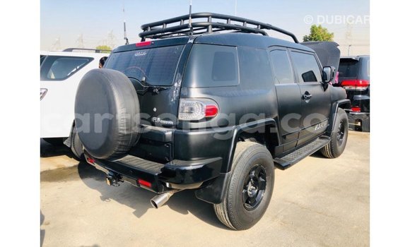 Nunua Imported Toyota FJ Cruiser Black Gari ndani ya Import - Dubai nchini Hhohho Nunua Imported Toyota FJ Cruiser Black Gari ndani ya Import - Dubai nchini Hhohho