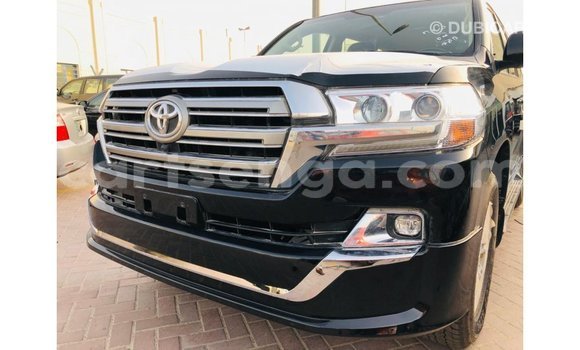 Nunua Imported Toyota Land Cruiser Black Gari ndani ya Import - Dubai nchini Hhohho Nunua Imported Toyota Land Cruiser Black Gari ndani ya Import - Dubai nchini Hhohho