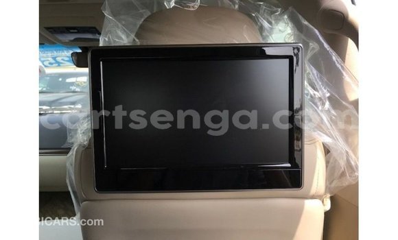 Nunua Imported Toyota Land Cruiser Black Gari ndani ya Import - Dubai nchini Hhohho Nunua Imported Toyota Land Cruiser Black Gari ndani ya Import - Dubai nchini Hhohho