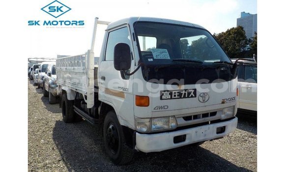 Buy Import Toyota Dyna White Car in Import - Dubai in Hhohho Buy Import Toyota Dyna White Car in Import - Dubai in Hhohho