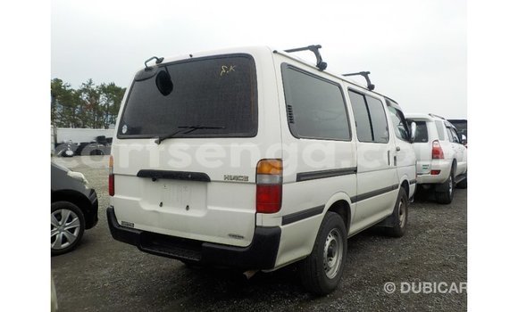 Acheter Import Voiture Toyota Hiace Blanc à Import - Dubai, Hhohho Acheter Import Voiture Toyota Hiace Blanc à Import - Dubai, Hhohho