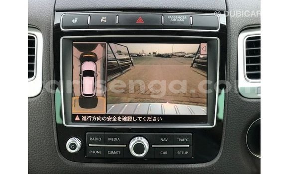 Acheter Import Voiture Volkswagen Touareg Marron à Import - Dubai, Hhohho Acheter Import Voiture Volkswagen Touareg Marron à Import - Dubai, Hhohho