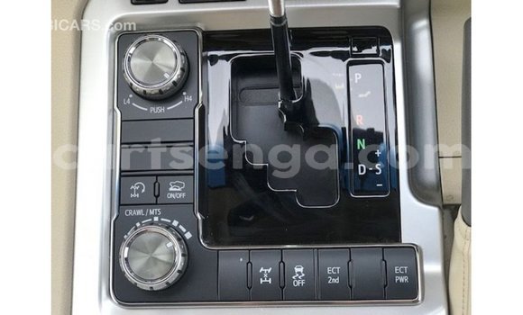 Acheter Import Voiture Toyota Land Cruiser Rouge à Import - Dubai, Hhohho Acheter Import Voiture Toyota Land Cruiser Rouge à Import - Dubai, Hhohho