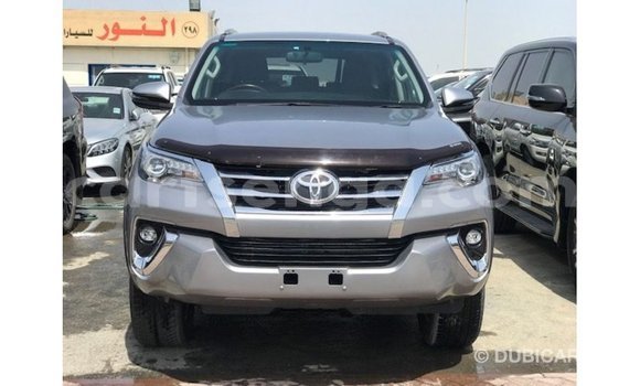 Acheter Import Voiture Toyota Fortuner Autre à Import - Dubai, Hhohho Acheter Import Voiture Toyota Fortuner Autre à Import - Dubai, Hhohho