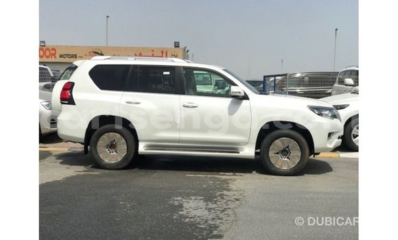 Nunua Imported Toyota Prado White Gari ndani ya Import - Dubai nchini Hhohho Nunua Imported Toyota Prado White Gari ndani ya Import - Dubai nchini Hhohho