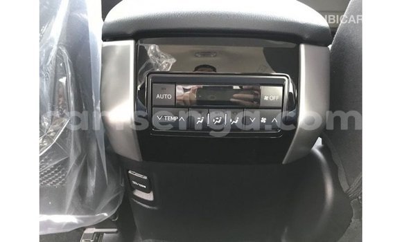 Nunua Imported Toyota Prado Black Gari ndani ya Import - Dubai nchini Hhohho Nunua Imported Toyota Prado Black Gari ndani ya Import - Dubai nchini Hhohho