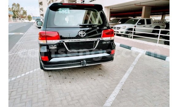 Buy Import Toyota Land Cruiser Black Car in Import - Dubai in Hhohho Buy Import Toyota Land Cruiser Black Car in Import - Dubai in Hhohho