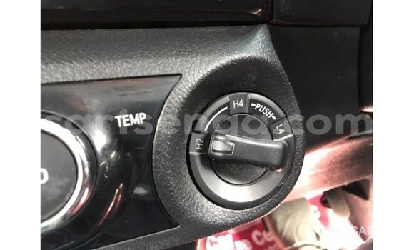 Acheter Import Voiture Toyota Hilux Autre à Import - Dubai, Hhohho Acheter Import Voiture Toyota Hilux Autre à Import - Dubai, Hhohho