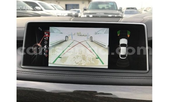 Nunua Imported BMW X6 Black Gari ndani ya Import - Dubai nchini Hhohho Nunua Imported BMW X6 Black Gari ndani ya Import - Dubai nchini Hhohho