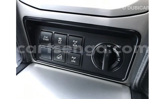 Nunua Imported Toyota Prado Blue Gari ndani ya Import - Dubai nchini Hhohho Nunua Imported Toyota Prado Blue Gari ndani ya Import - Dubai nchini Hhohho