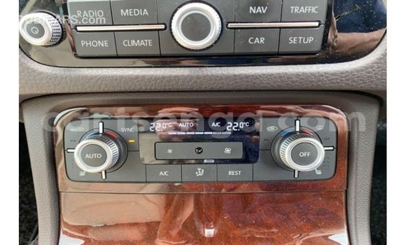 Nunua Imported Volkswagen Touareg Other Gari ndani ya Import - Dubai nchini Hhohho Nunua Imported Volkswagen Touareg Other Gari ndani ya Import - Dubai nchini Hhohho