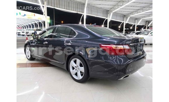 Buy Import Lexus LS Other Car in Import - Dubai in Hhohho Buy Import Lexus LS Other Car in Import - Dubai in Hhohho