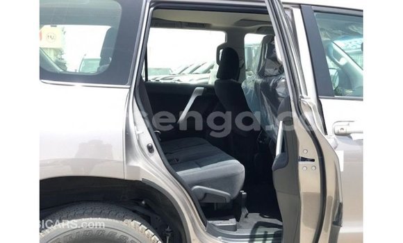 Nunua Imported Toyota Prado Brown Gari ndani ya Import - Dubai nchini Hhohho Nunua Imported Toyota Prado Brown Gari ndani ya Import - Dubai nchini Hhohho