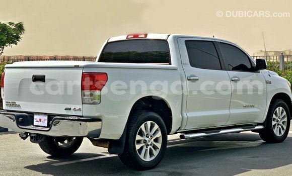 Acheter Import Voiture Toyota Tundra Blanc à Import - Dubai, Hhohho Acheter Import Voiture Toyota Tundra Blanc à Import - Dubai, Hhohho