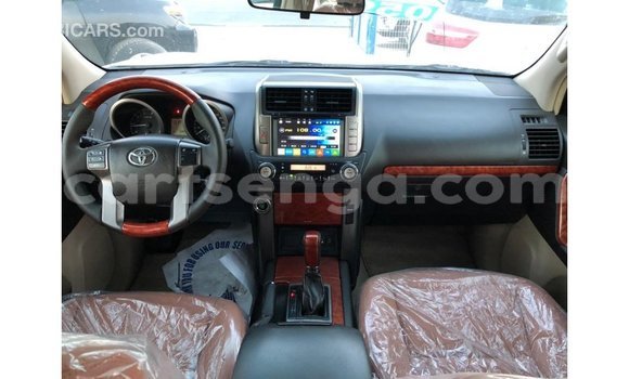 Nunua Imported Toyota Prado White Gari ndani ya Import - Dubai nchini Hhohho Nunua Imported Toyota Prado White Gari ndani ya Import - Dubai nchini Hhohho
