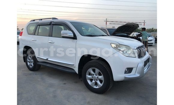 Nunua Imported Toyota Prado White Gari ndani ya Import - Dubai nchini Hhohho Nunua Imported Toyota Prado White Gari ndani ya Import - Dubai nchini Hhohho
