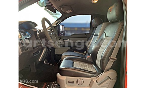 Acheter Import Voiture Ford Club Wagon Rouge à Import - Dubai, Hhohho Acheter Import Voiture Ford Club Wagon Rouge à Import - Dubai, Hhohho