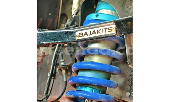 Acheter Import Voiture Ford Club Wagon Rouge à Import - Dubai, Hhohho Acheter Import Voiture Ford Club Wagon Rouge à Import - Dubai, Hhohho