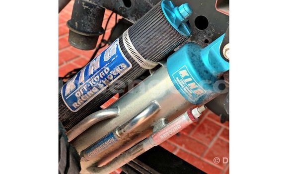 Acheter Import Voiture Ford Club Wagon Rouge à Import - Dubai, Hhohho Acheter Import Voiture Ford Club Wagon Rouge à Import - Dubai, Hhohho