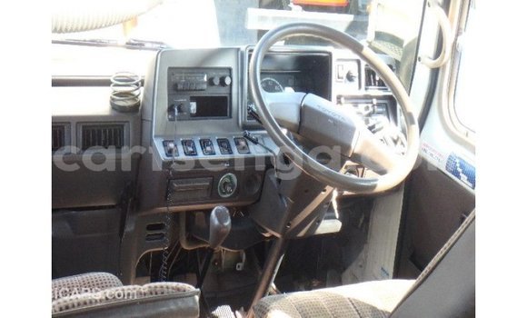 Acheter Import Voiture Toyota Coaster Blanc à Import - Dubai, Hhohho Acheter Import Voiture Toyota Coaster Blanc à Import - Dubai, Hhohho