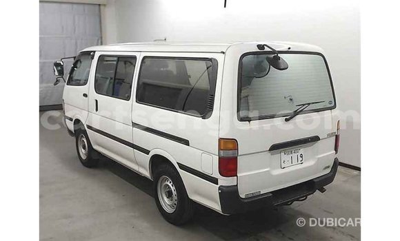 Acheter Import Voiture Toyota Hiace Blanc à Import - Dubai, Hhohho Acheter Import Voiture Toyota Hiace Blanc à Import - Dubai, Hhohho
