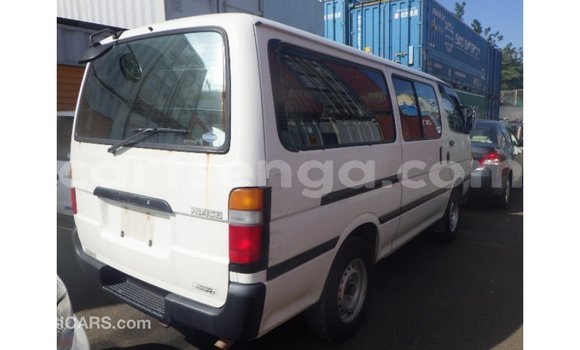 Acheter Import Voiture Toyota Hiace Blanc à Import - Dubai, Hhohho Acheter Import Voiture Toyota Hiace Blanc à Import - Dubai, Hhohho