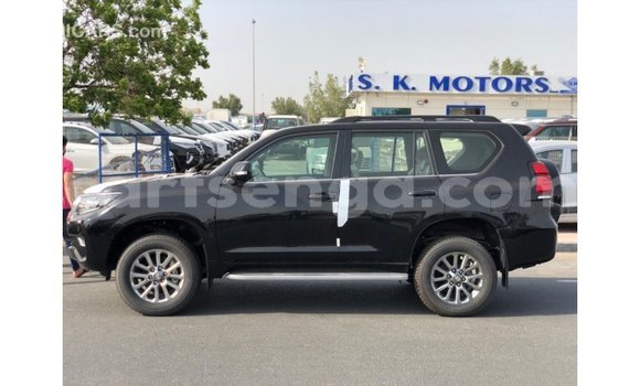 Nunua Imported Toyota Prado Black Gari ndani ya Import - Dubai nchini Hhohho Nunua Imported Toyota Prado Black Gari ndani ya Import - Dubai nchini Hhohho