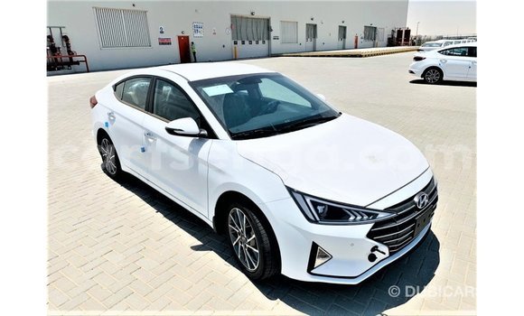 Acheter Import Voiture Hyundai Elantra Blanc à Import - Dubai, Hhohho Acheter Import Voiture Hyundai Elantra Blanc à Import - Dubai, Hhohho