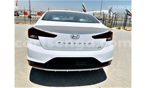 Acheter Import Voiture Hyundai Elantra Blanc à Import - Dubai, Hhohho Acheter Import Voiture Hyundai Elantra Blanc à Import - Dubai, Hhohho