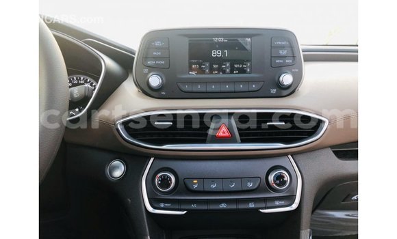 Acheter Import Voiture Hyundai Santa Fe Blanc à Import - Dubai, Hhohho Acheter Import Voiture Hyundai Santa Fe Blanc à Import - Dubai, Hhohho