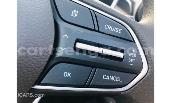 Acheter Import Voiture Hyundai Santa Fe Blanc à Import - Dubai, Hhohho Acheter Import Voiture Hyundai Santa Fe Blanc à Import - Dubai, Hhohho