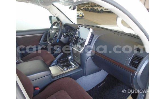 Buy Import Toyota Land Cruiser Other Car in Import - Dubai in Hhohho Buy Import Toyota Land Cruiser Other Car in Import - Dubai in Hhohho