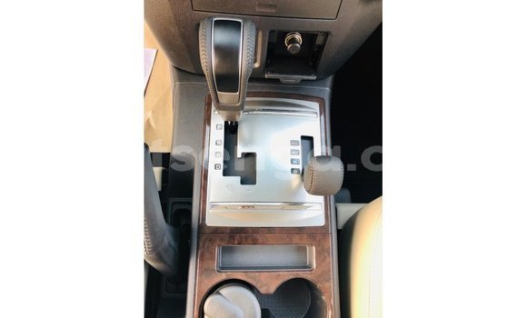 Nunua Imported Mitsubishi Pajero White Gari ndani ya Import - Dubai nchini Hhohho Nunua Imported Mitsubishi Pajero White Gari ndani ya Import - Dubai nchini Hhohho