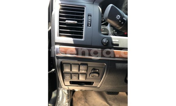 Nunua Imported Toyota Land Cruiser Black Gari ndani ya Import - Dubai nchini Hhohho Nunua Imported Toyota Land Cruiser Black Gari ndani ya Import - Dubai nchini Hhohho