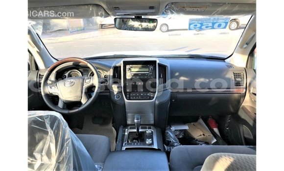 Acheter Import Voiture Toyota Land Cruiser Autre à Import - Dubai, Hhohho Acheter Import Voiture Toyota Land Cruiser Autre à Import - Dubai, Hhohho