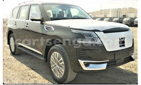 Acheter Import Voiture Nissan Patrol Noir à Import - Dubai, Hhohho Acheter Import Voiture Nissan Patrol Noir à Import - Dubai, Hhohho