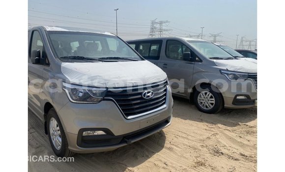 Acheter Import Utilitaire Hyundai Chorus Autre à Import - Dubai, Hhohho Acheter Import Utilitaire Hyundai Chorus Autre à Import - Dubai, Hhohho