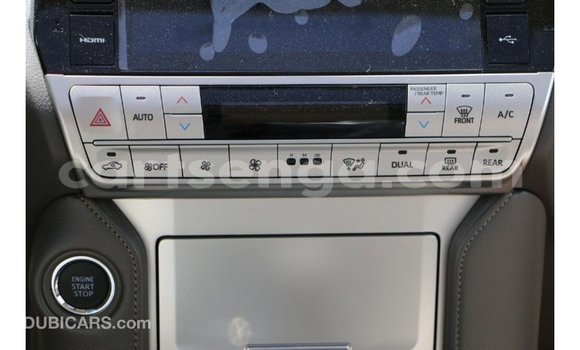 Acheter Import Voiture Toyota Prado Noir à Import - Dubai, Hhohho Acheter Import Voiture Toyota Prado Noir à Import - Dubai, Hhohho