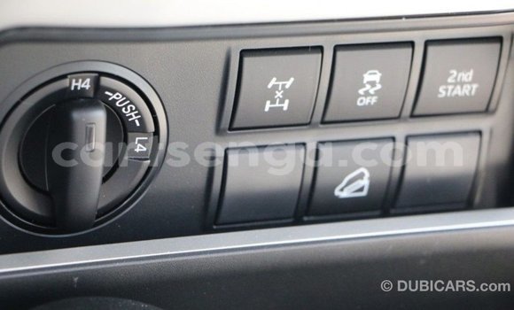 Acheter Import Voiture Toyota Prado Noir à Import - Dubai, Hhohho Acheter Import Voiture Toyota Prado Noir à Import - Dubai, Hhohho